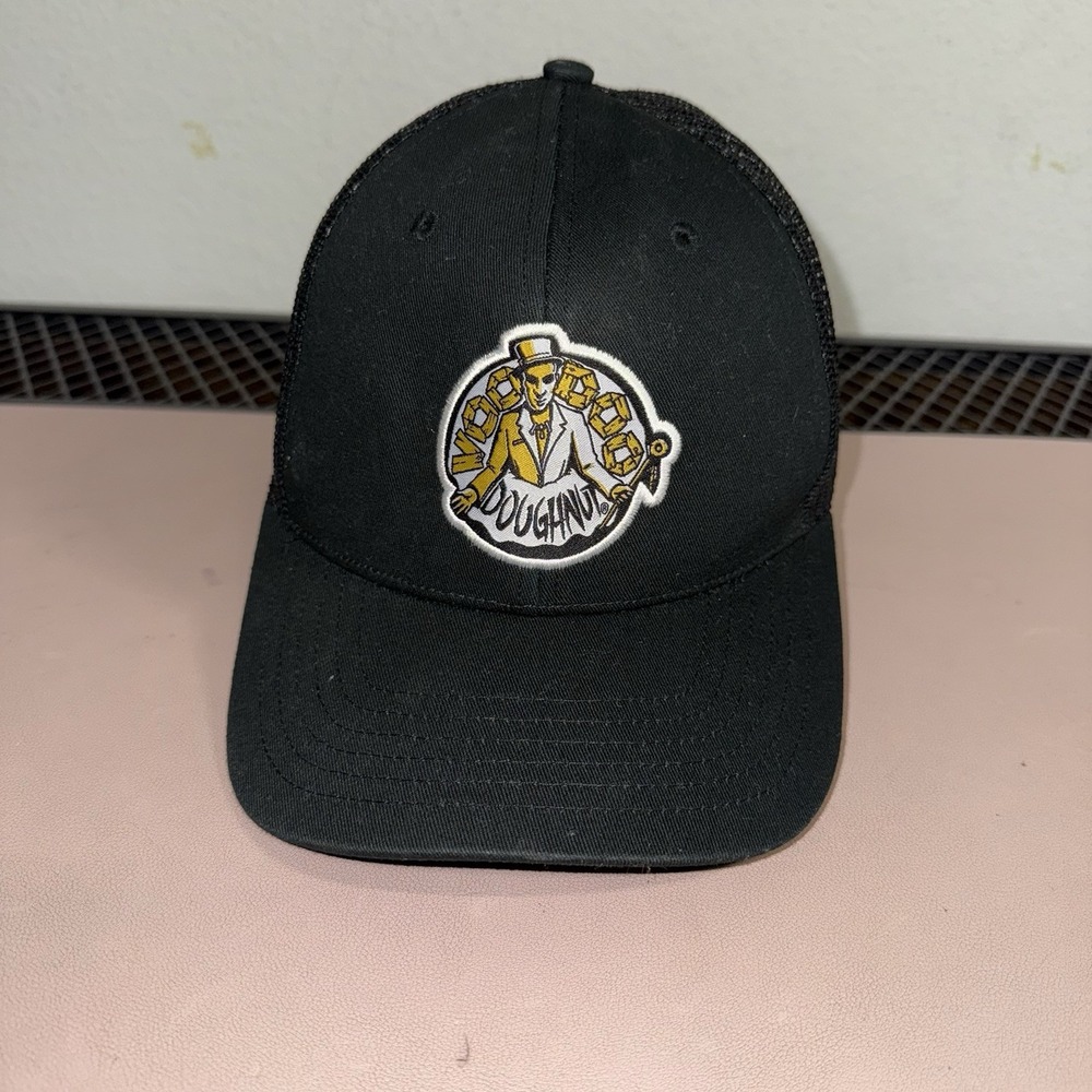 VOODOO Doughnut Black TRUCKER Hat Snapback‎ Mesh Logo Cap Adjustable
